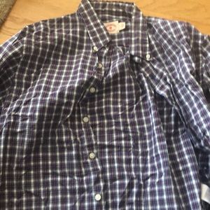 Brooks Brothers size Large long sleeve button down